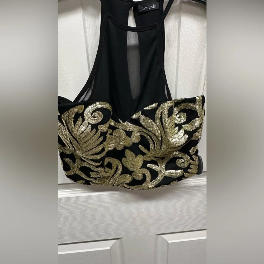 Black and gold crop top - Picture 2 of 4